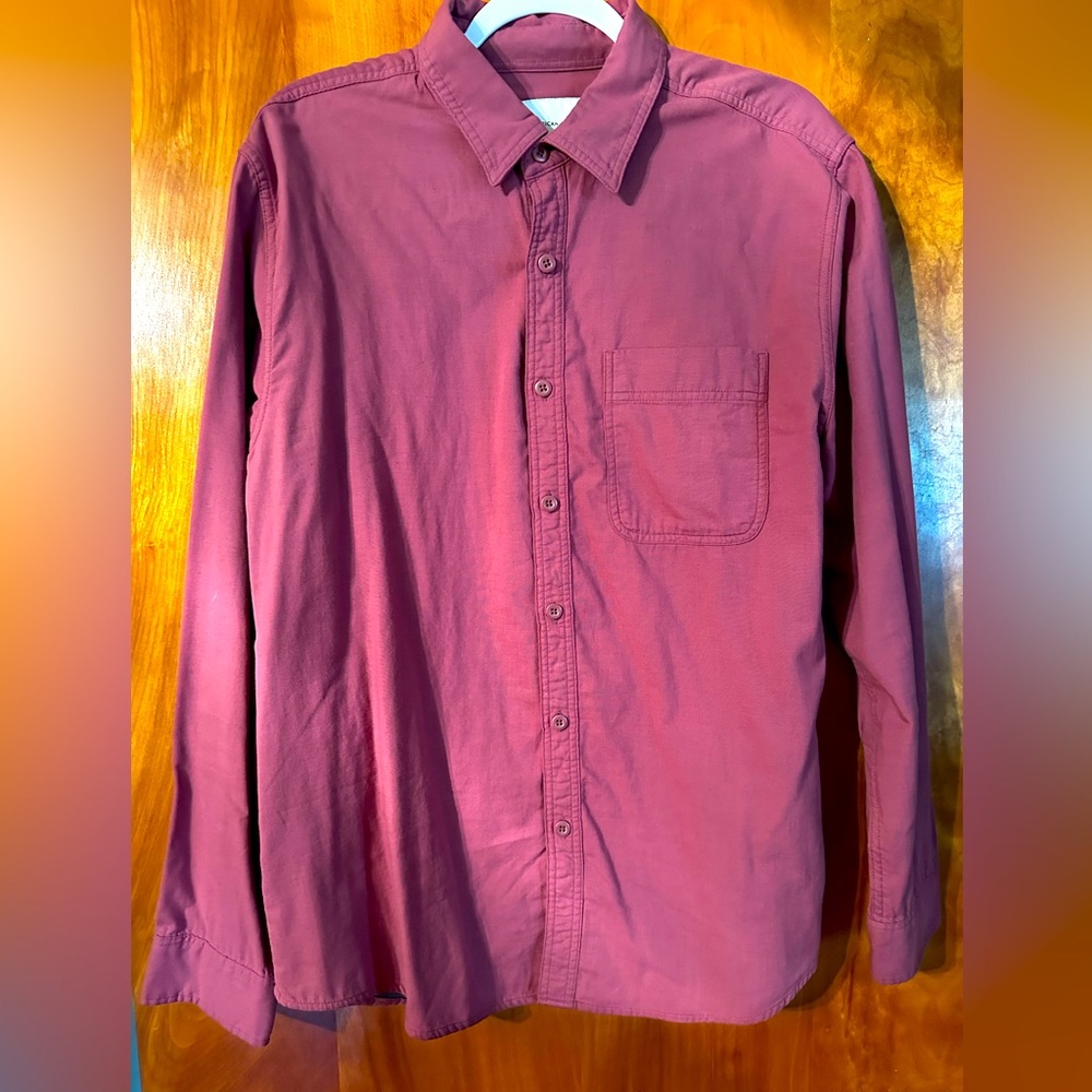 American Eagle men’s button down dress shirt